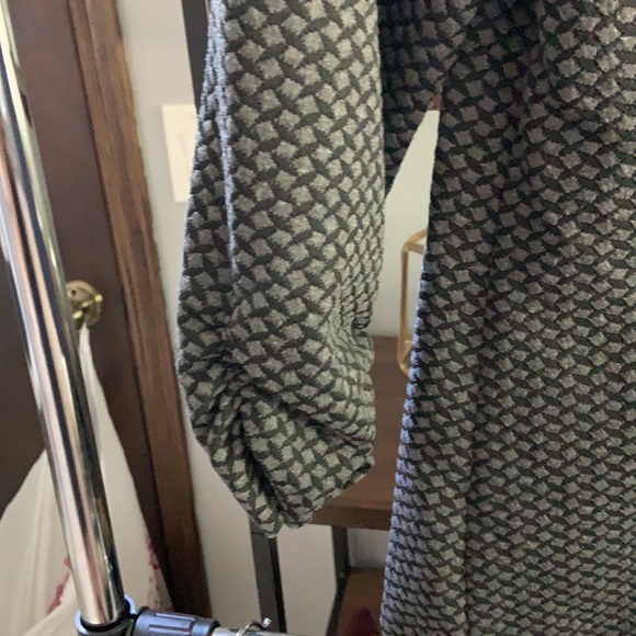 Blazer - Picture 4 of 4